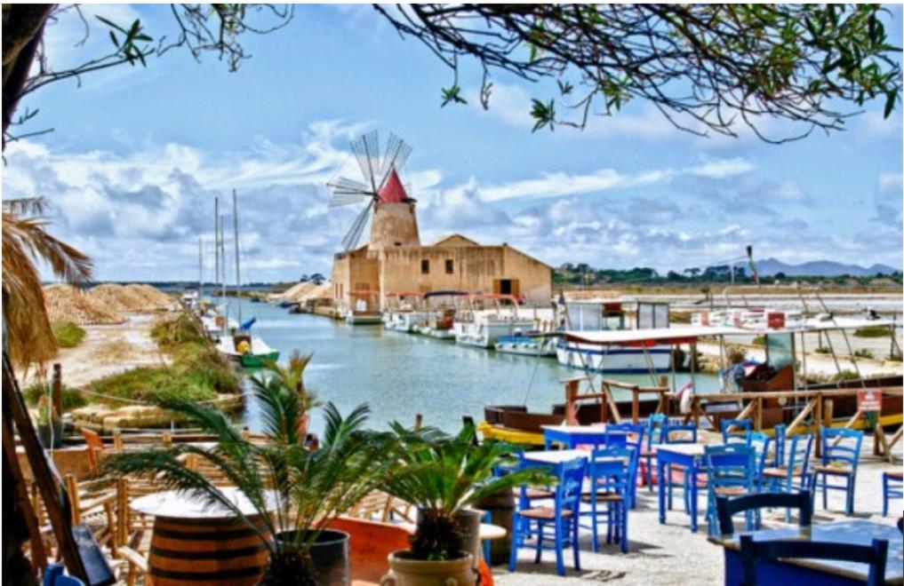 Be Mediterraneo, In Centro Sul Mare - In The Center Beach Front - 80 Mq ตราปานี ภายนอก รูปภาพ